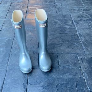 Girls Silver Hunter Boots